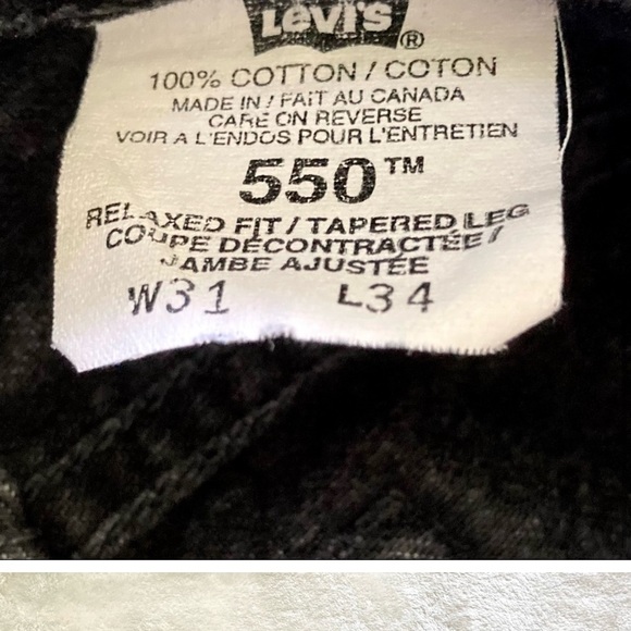 Vintage Levi’s 550 remade longline denim cut-off shorts. 🖤 - Picture 3 of 8